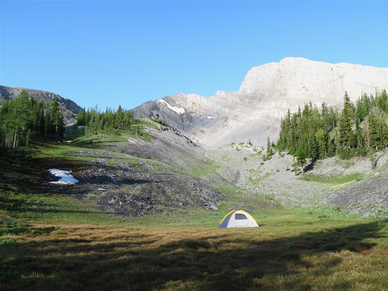 'No Trace' camping along Heiko's Trail / Mountain Lakes Trail