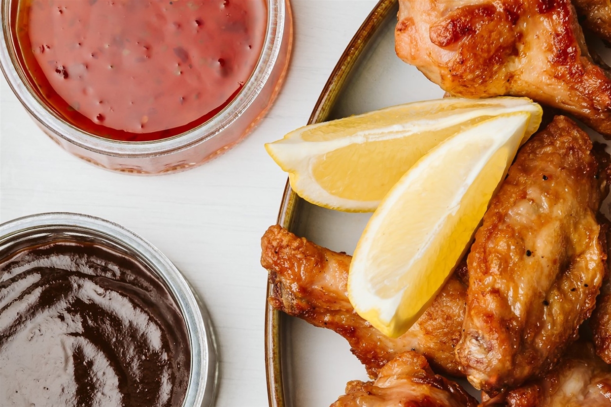 All your favourite appetizers including wings, ribs, chicken strips and garlic toast