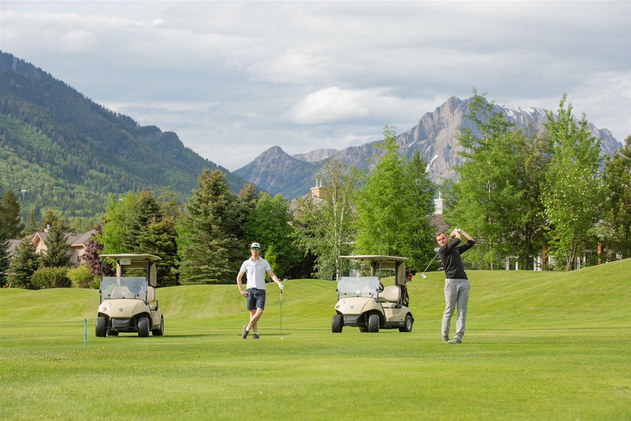 Spend the afternoon at the Fernie Golf Club