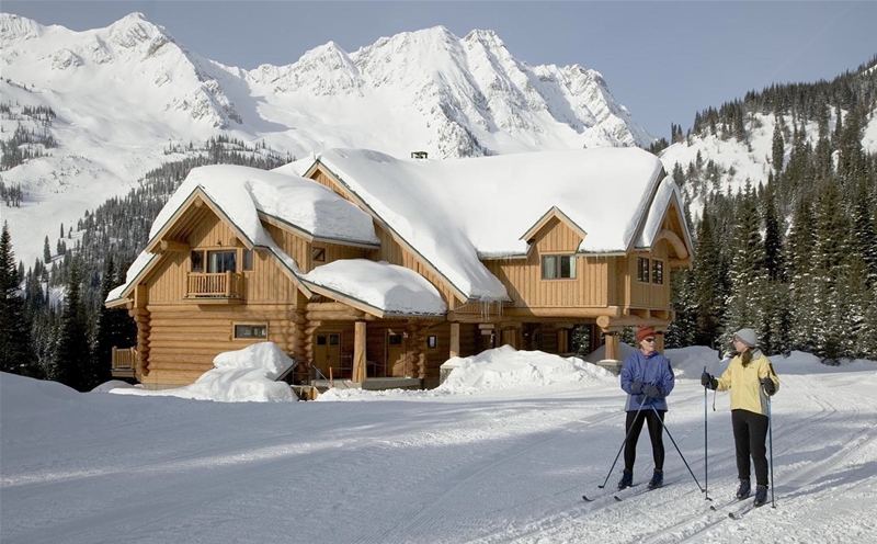 Relish in the beauty of Island Lake Lodge on a relaxing cross country ski