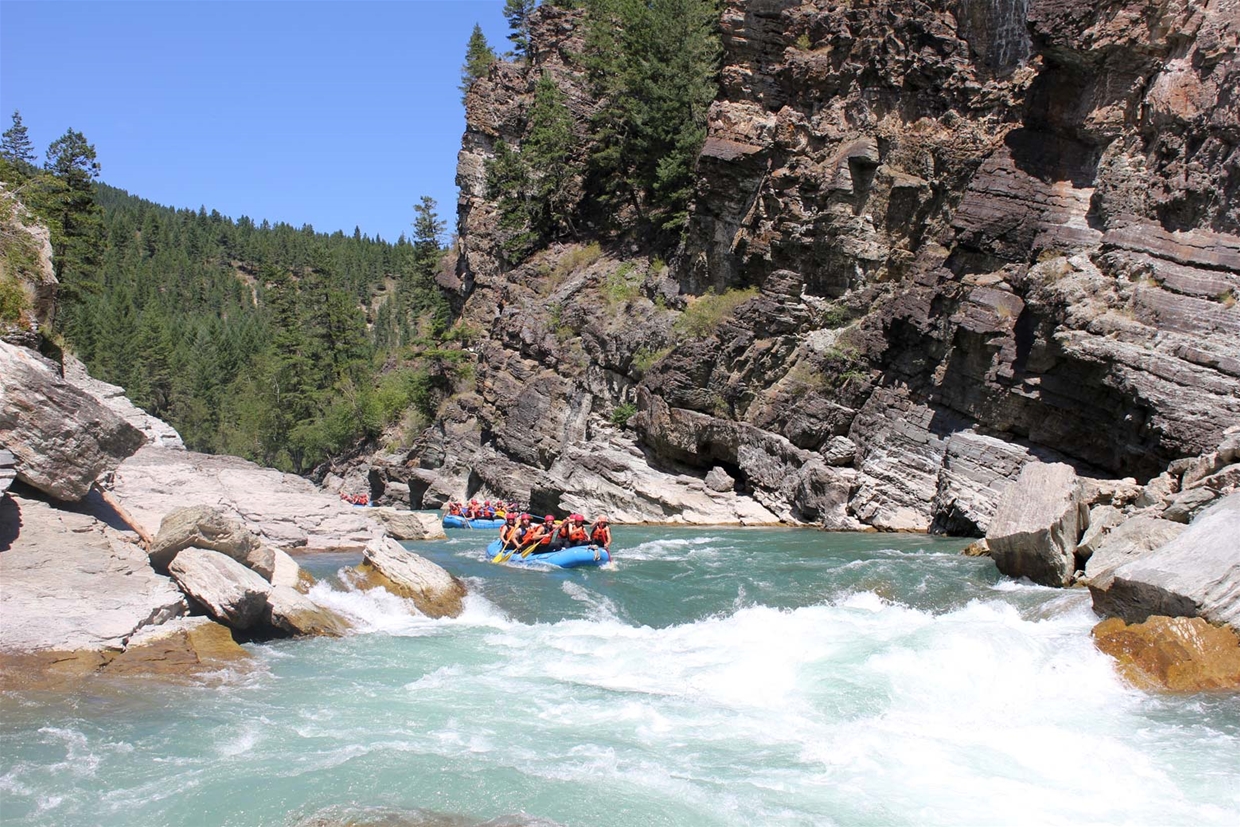 Guided River Rafting on the Elk River Canyon