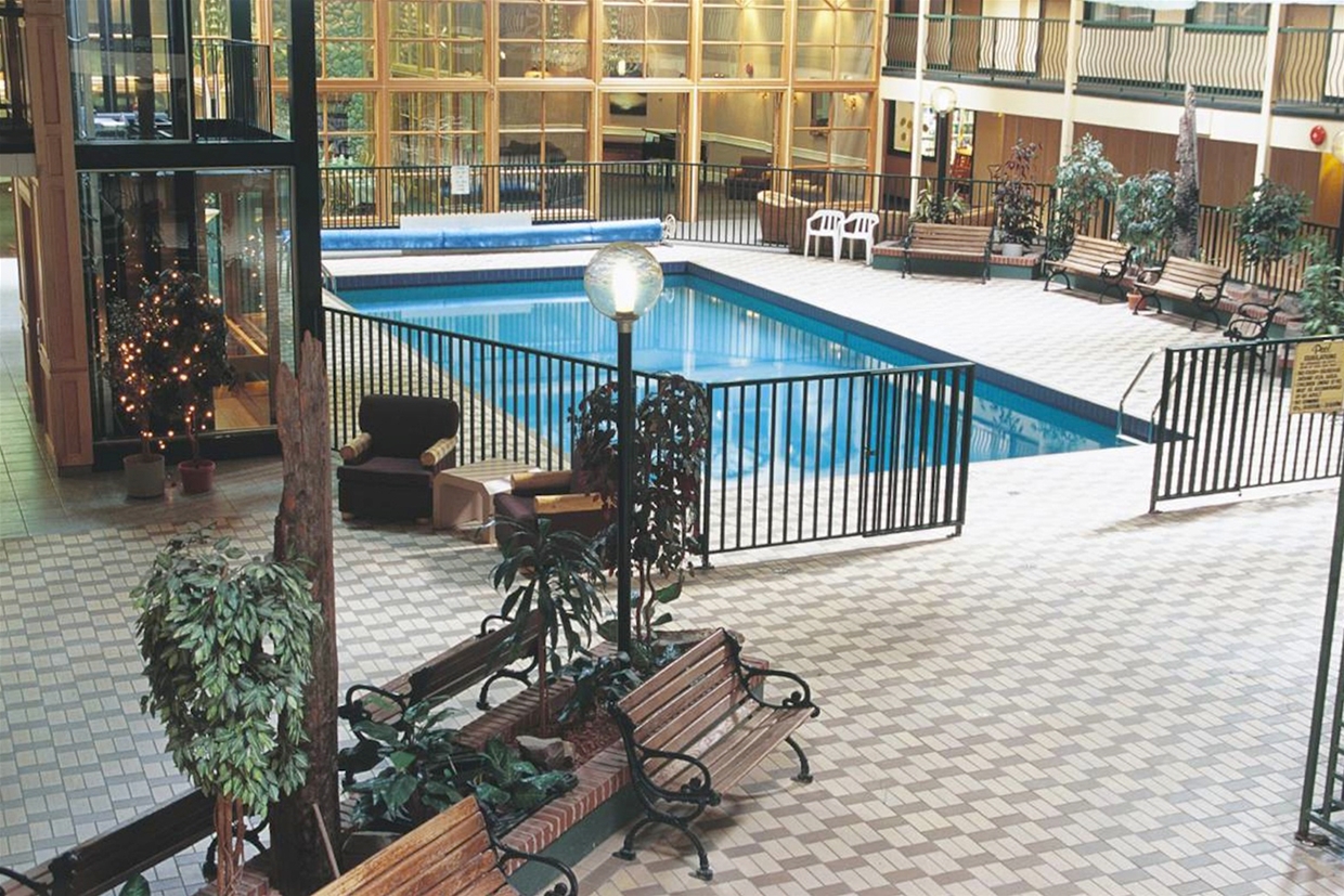 Park Place Lodge indoor pool