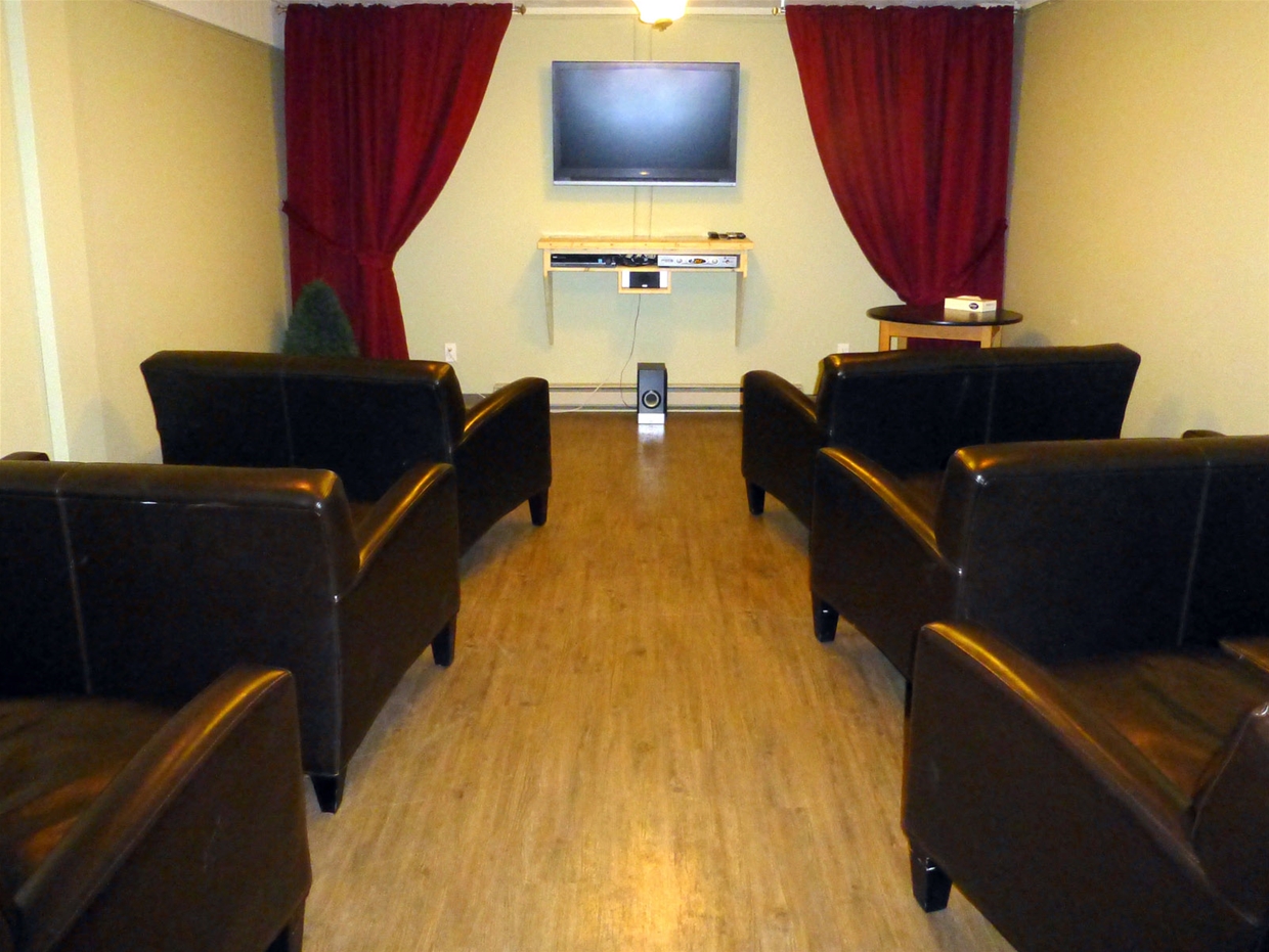 Movie Room with free rentals