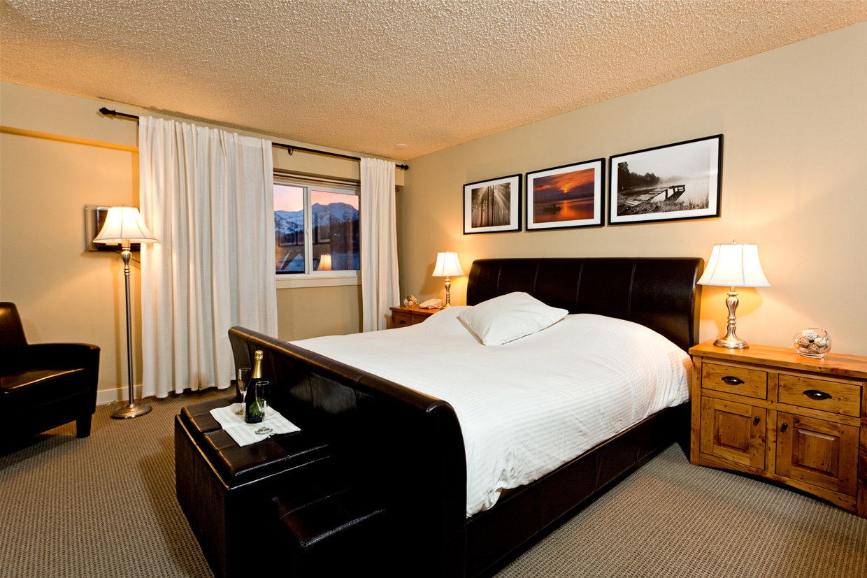Mount Fernie Suite at Red Tree Lodge 