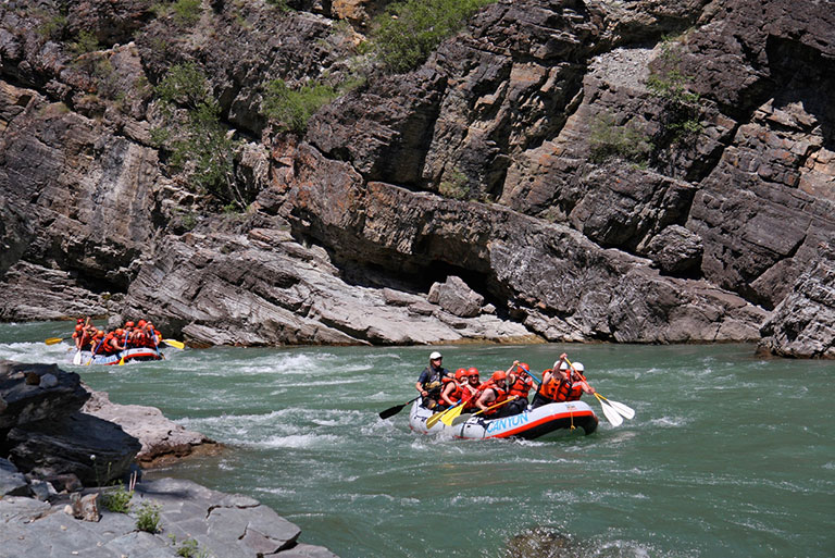 River rafting the Elk River Canyon