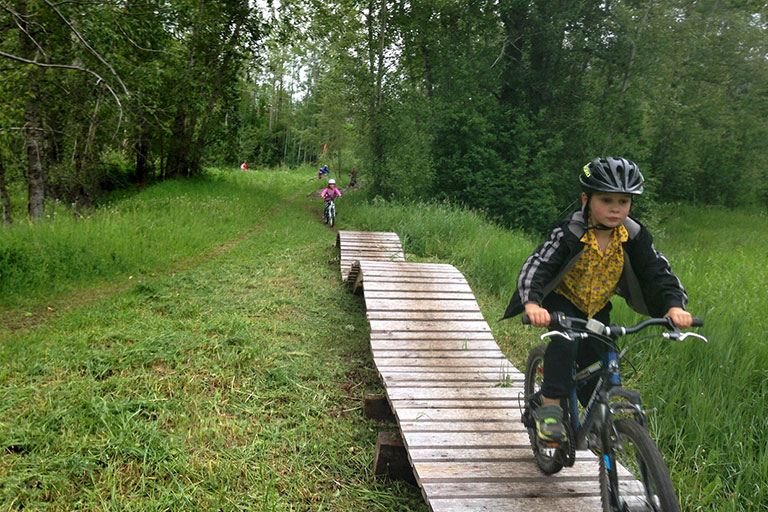 Features for junior mountain bikers