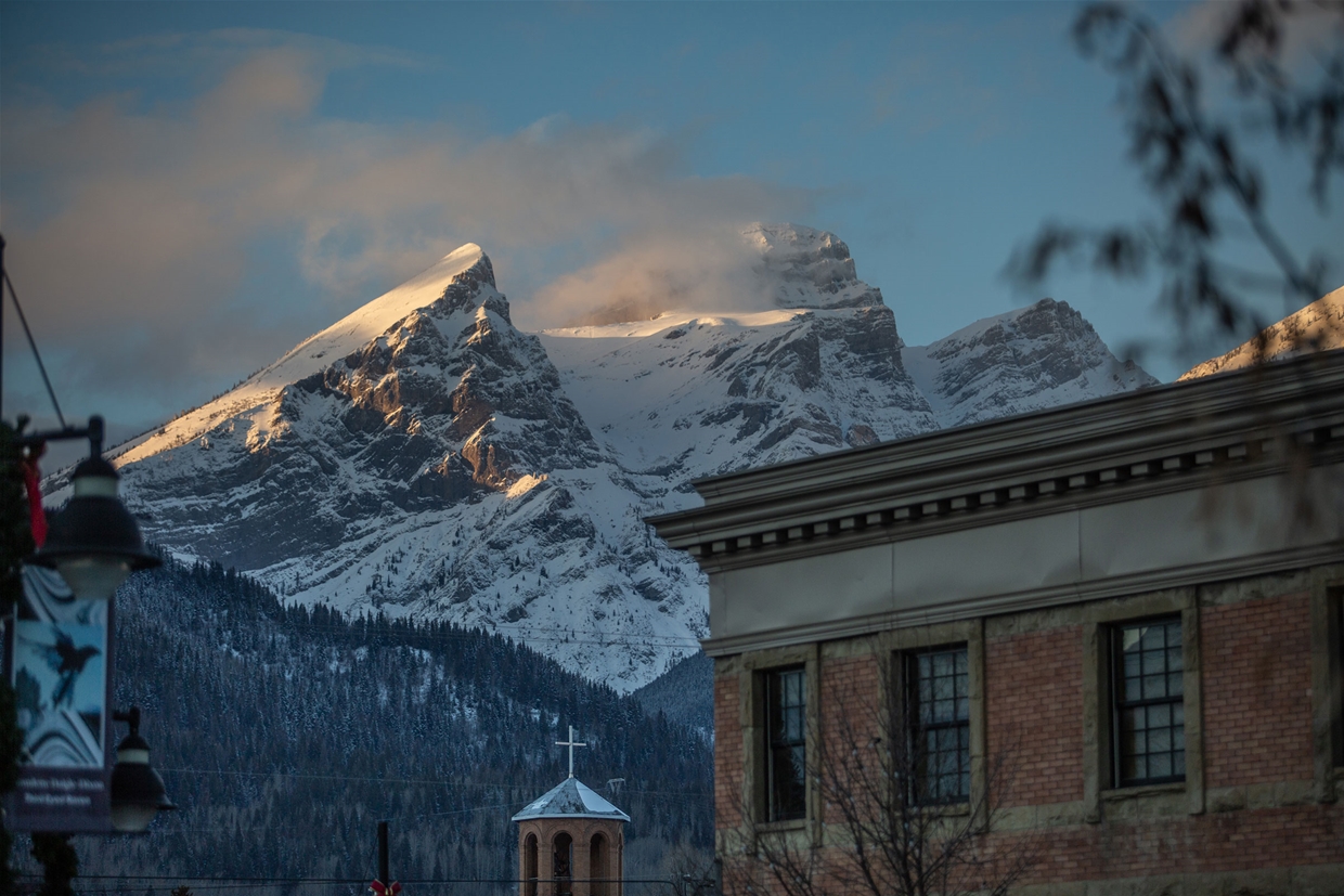 Late afternoon view of Three Sisters Range from Downtown on December 5th - Nick Nault