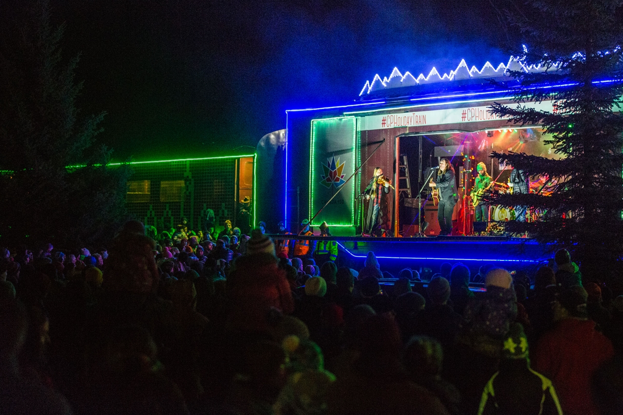 CP Holiday Train pulls into Fernie, BC with Alan Doyle in 2017
