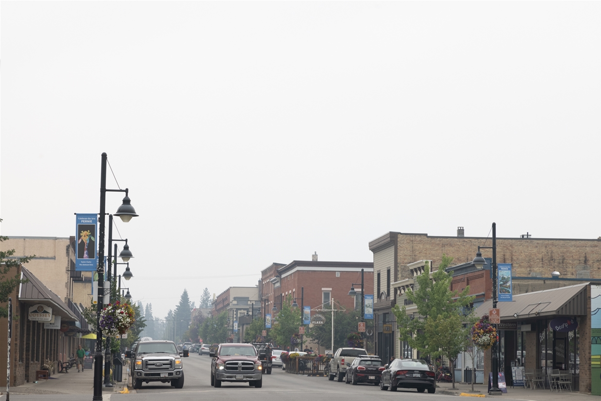 Aug 3rd, 2021 10:00am - Fernie sky looking southwest from Downtown