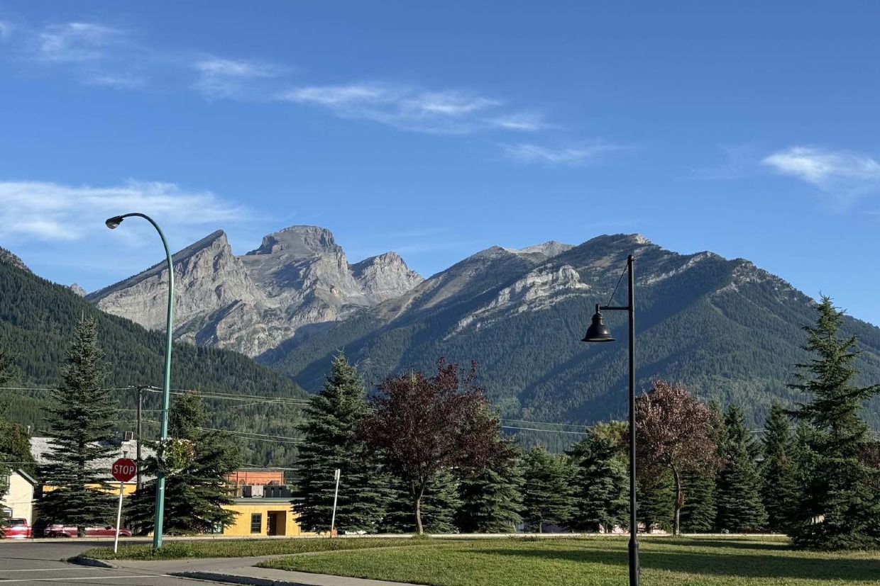 The Three Sisters from the Aquatic Centre. 9am, Tuesday, August 20, 2024.