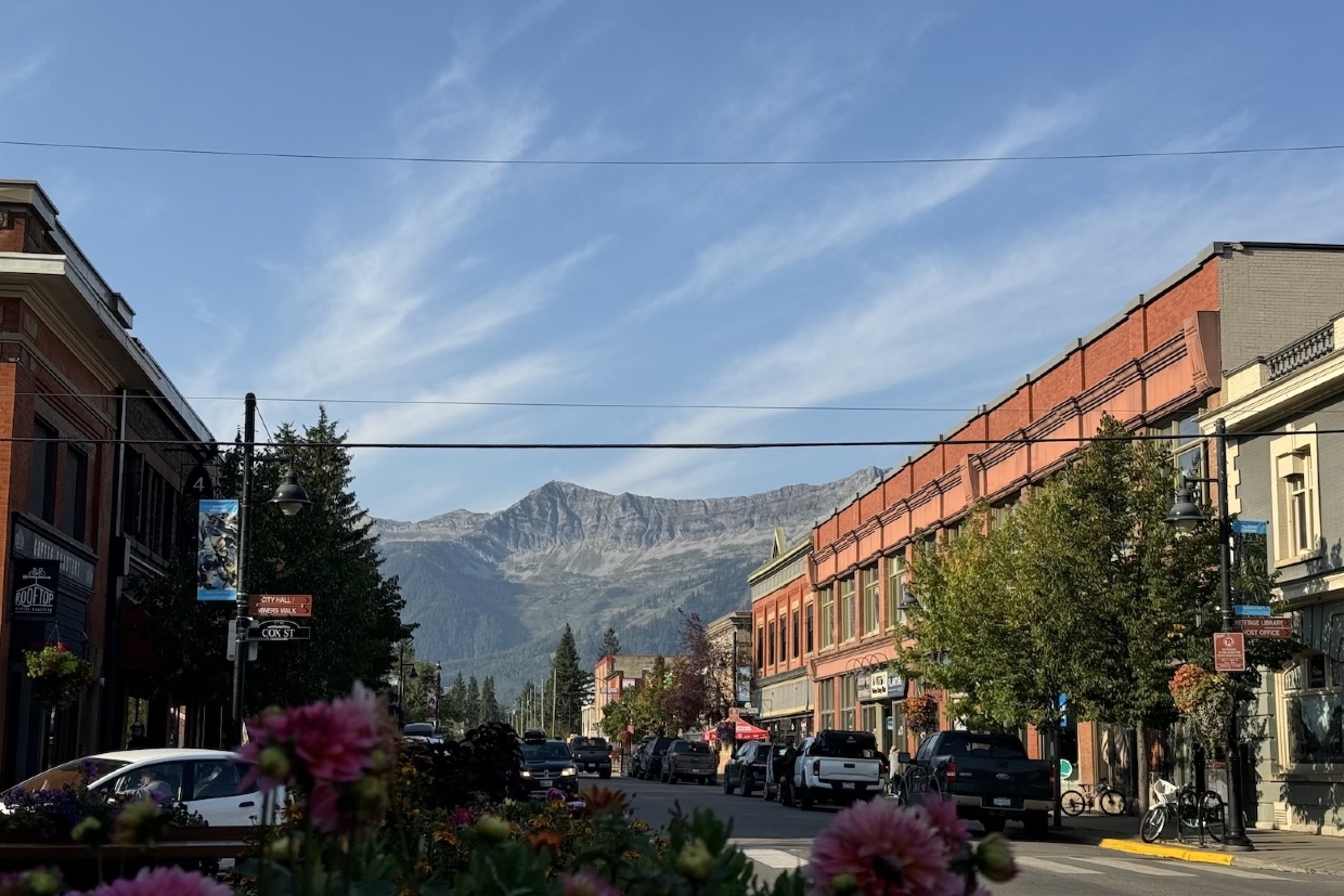 The Lizard Range from Historic Downtown. 10am, Tuesday, September 3rd, 2024.