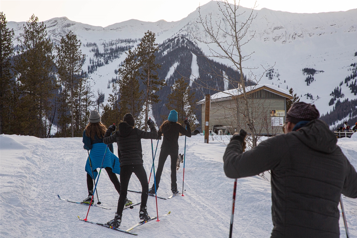 Nordic Skiing to Montane Hut