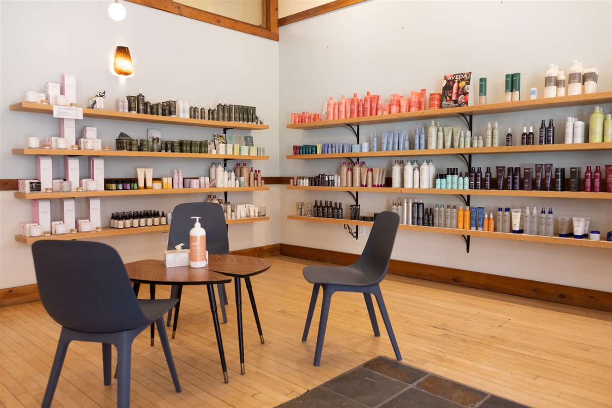 Three Sisters Day Spa - Retail Space
