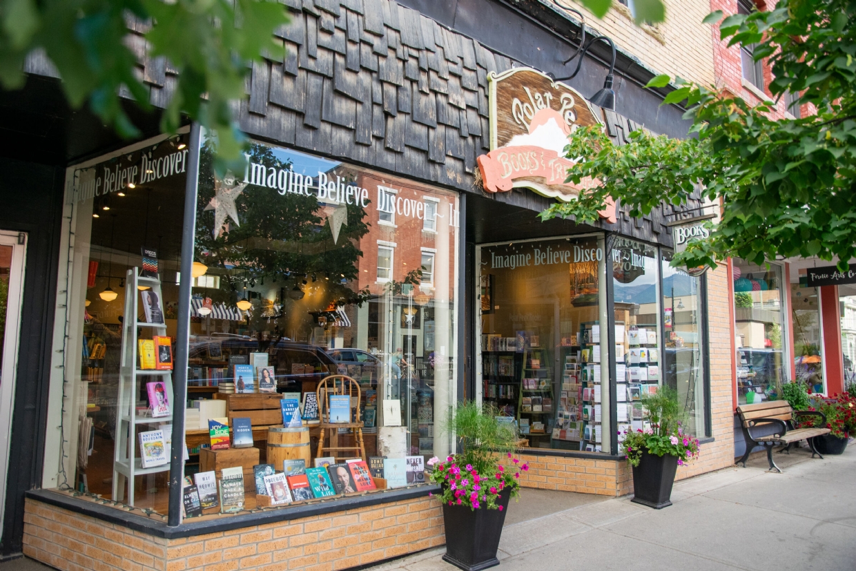 Polar Peek Books on 2nd Ave is a gem of a store 