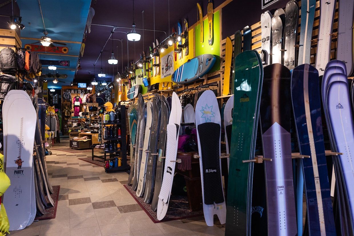 Snowboard hardware and winter soft goods on sale at Edge of the World
