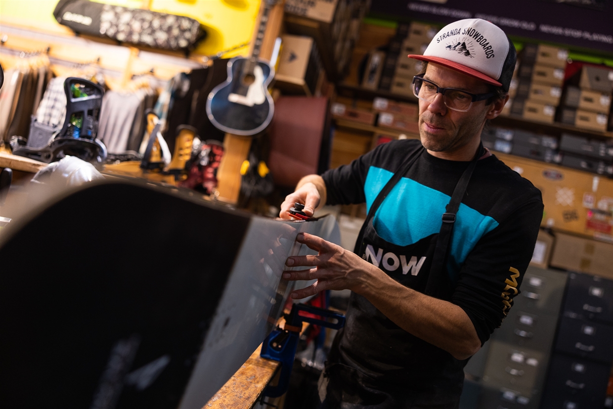 Snowboard tuning services available at Edge of the World