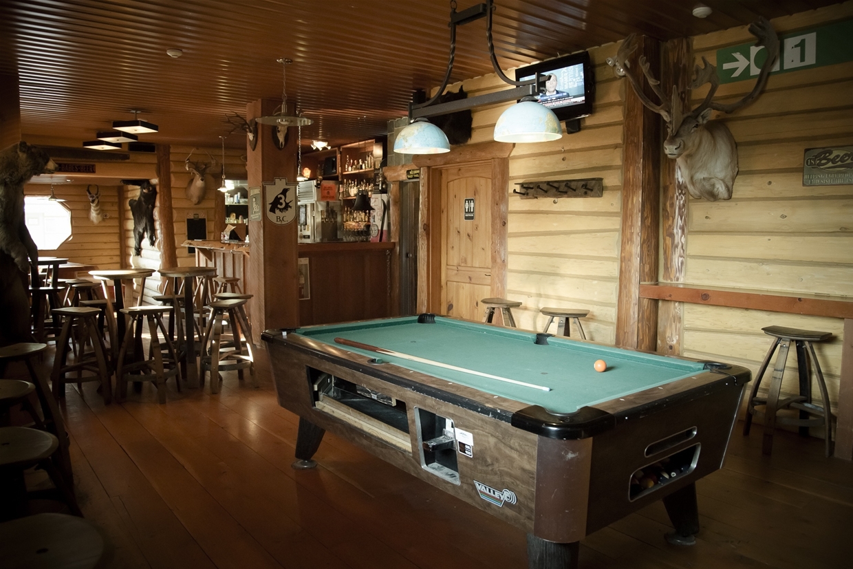 The Kodiak Lounge 