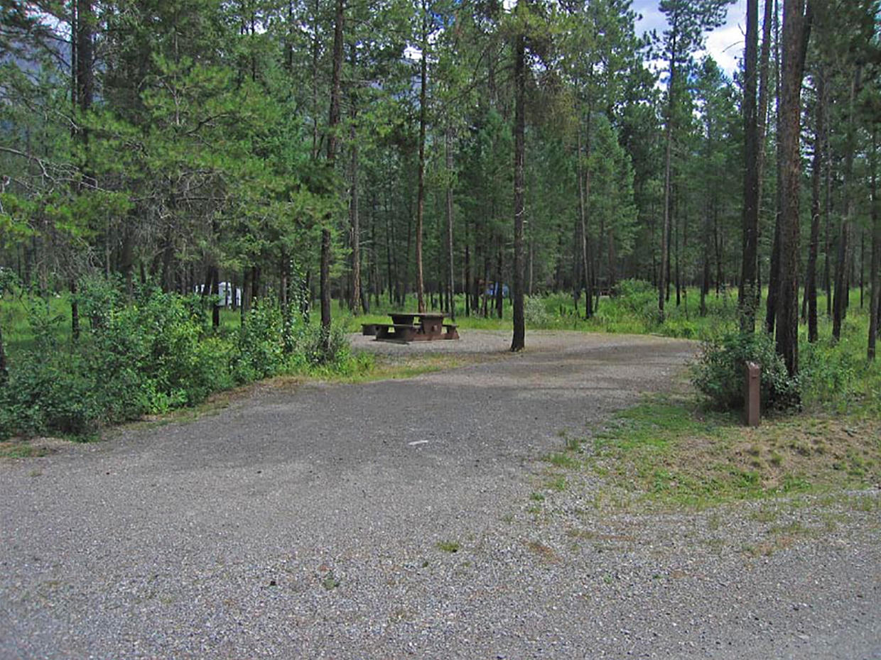 Norbury Lake Provincial Park Campsite